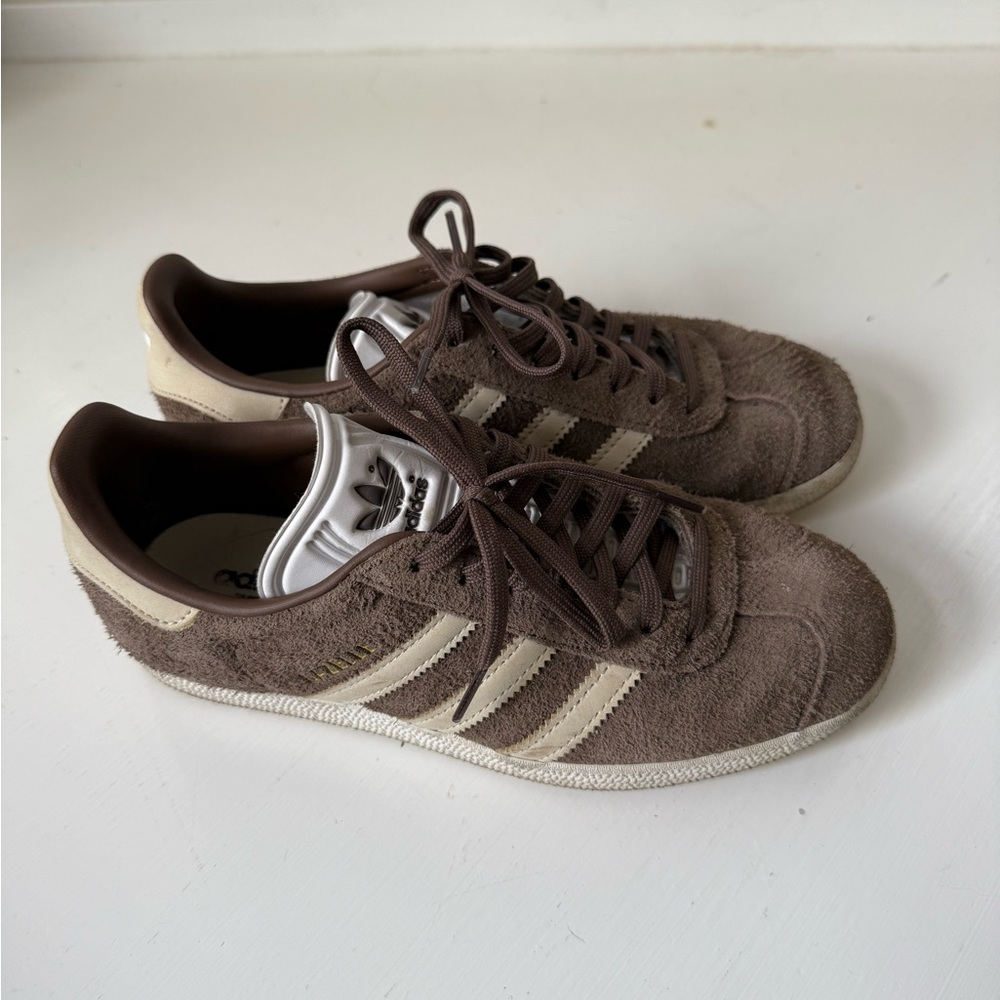 Adidas Gazelle women’s brown suede shoes